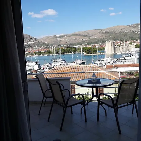 Espero Apartment *