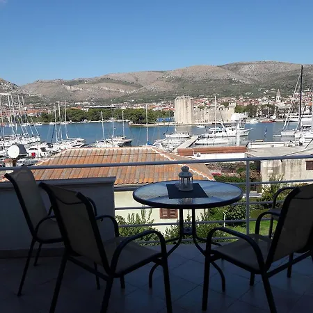 Espero Trogir